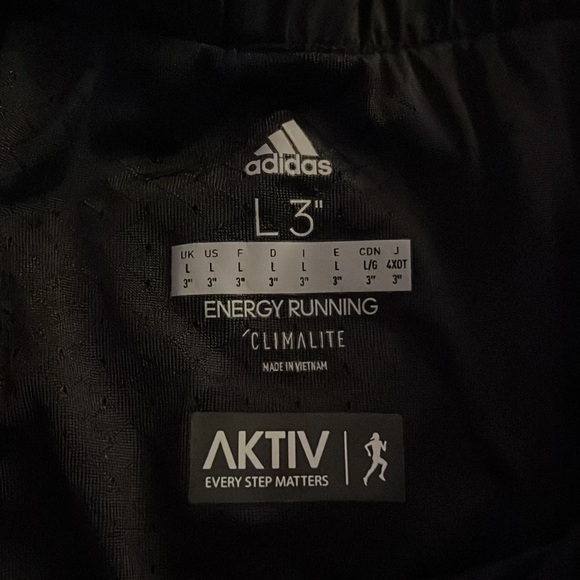 Adidas running shorts - Picture 2 of 3